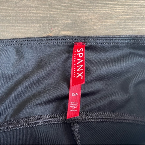 Spanx Black Faux Leather Leggings Size Small - Picture 7 of 9